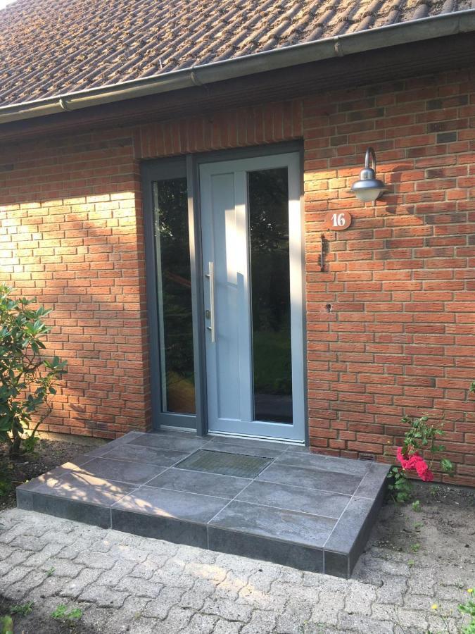 Ferienhaus Mit Garten In Nordseenaehe Langenhorn Ngoại thất bức ảnh
