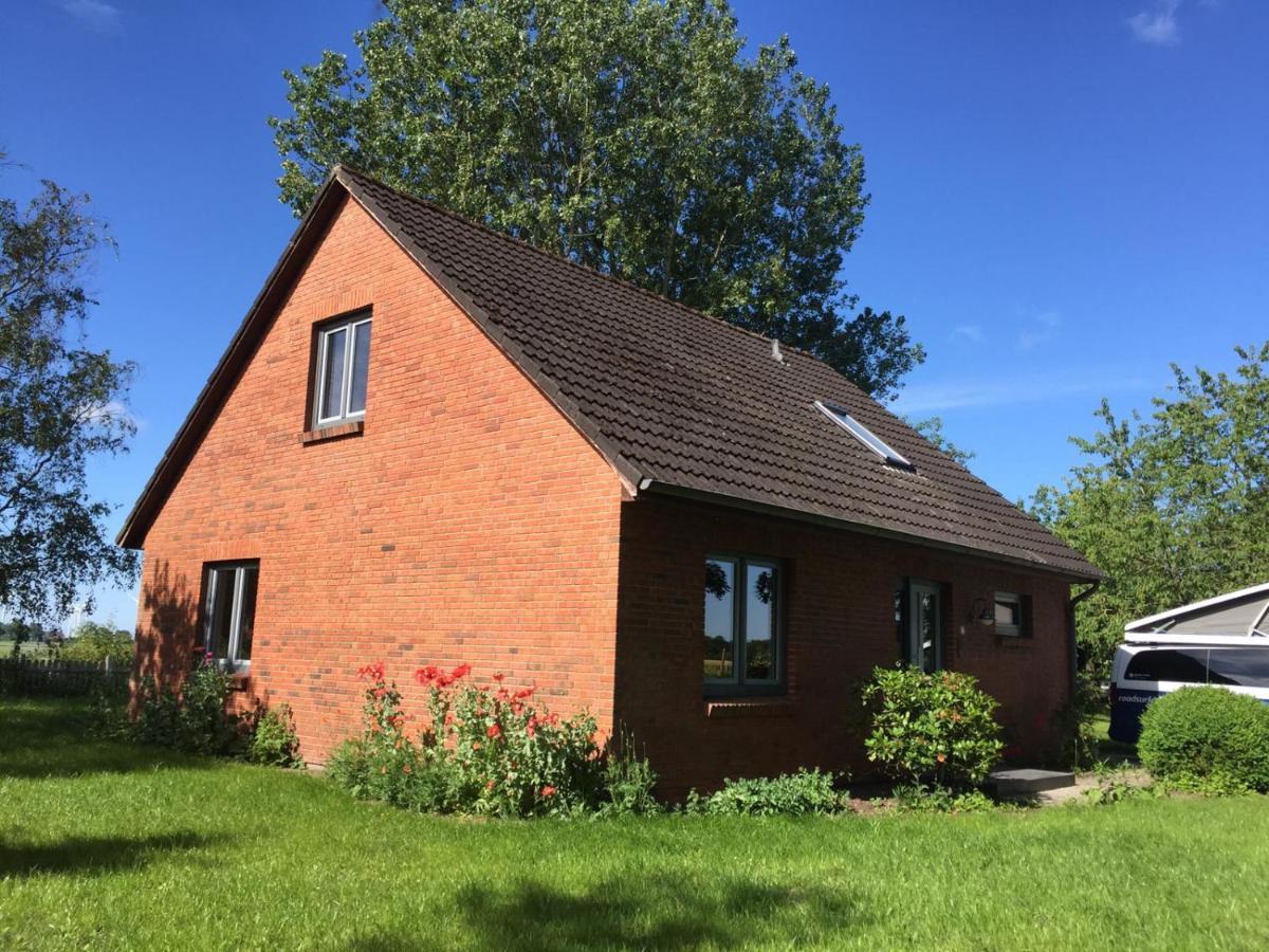 Ferienhaus Mit Garten In Nordseenaehe Langenhorn Ngoại thất bức ảnh